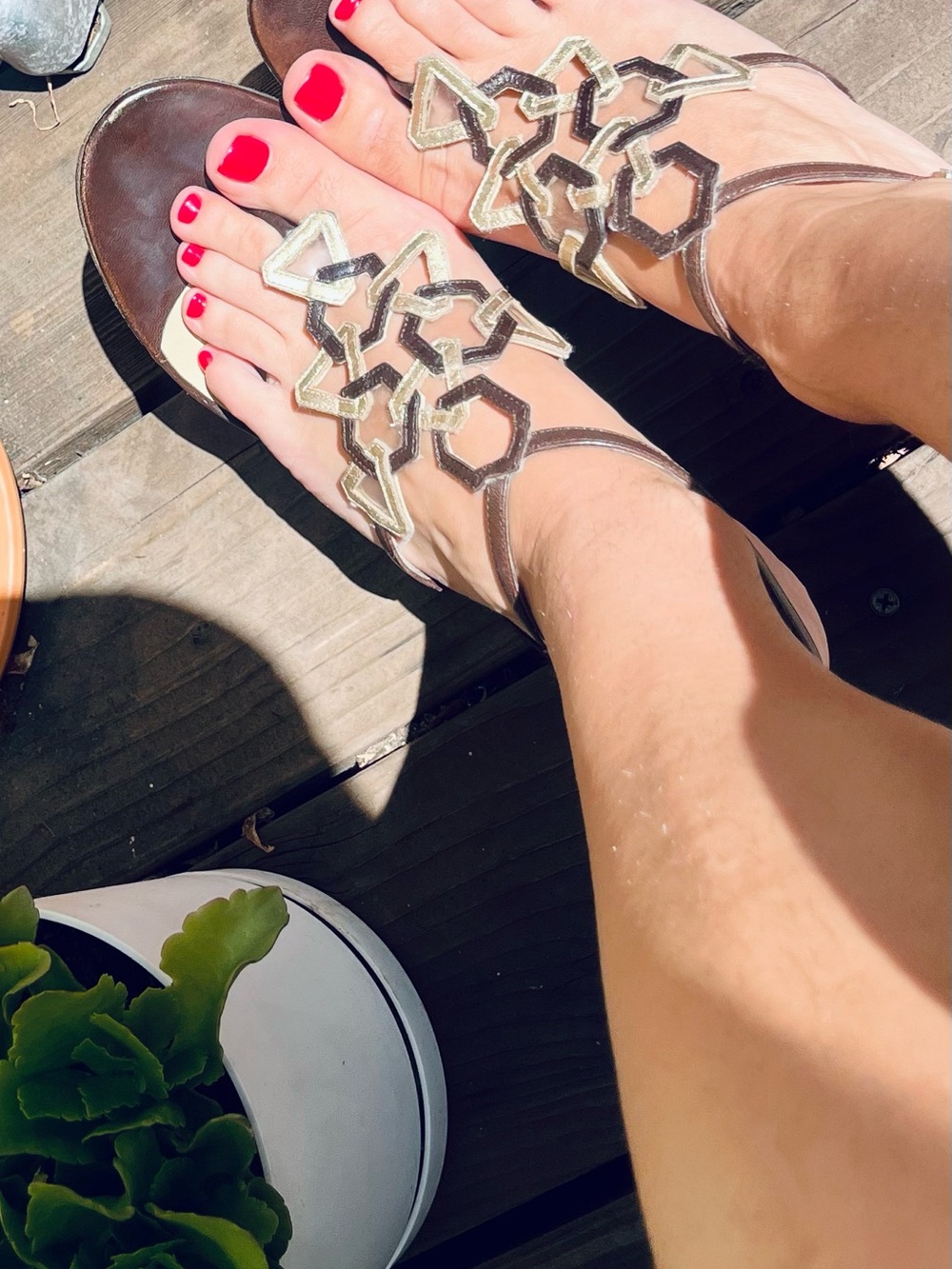 Vintage Jimmy Choo Y2K Brown and Gold Geometric T-Strap Strappy Sandal Heels - Picture 4 of 6